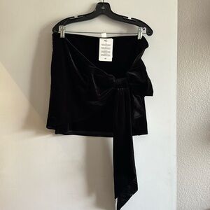 Bow-front velour skirt